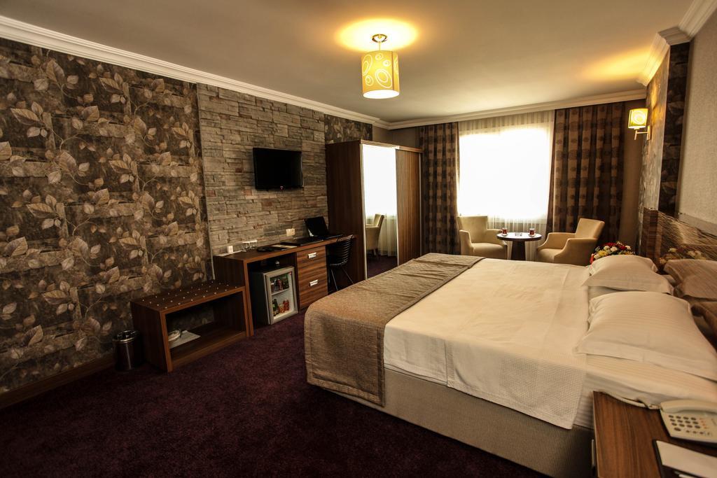 Grand Akcali Otel อิสเกนเดรุน ห้อง รูปภาพ