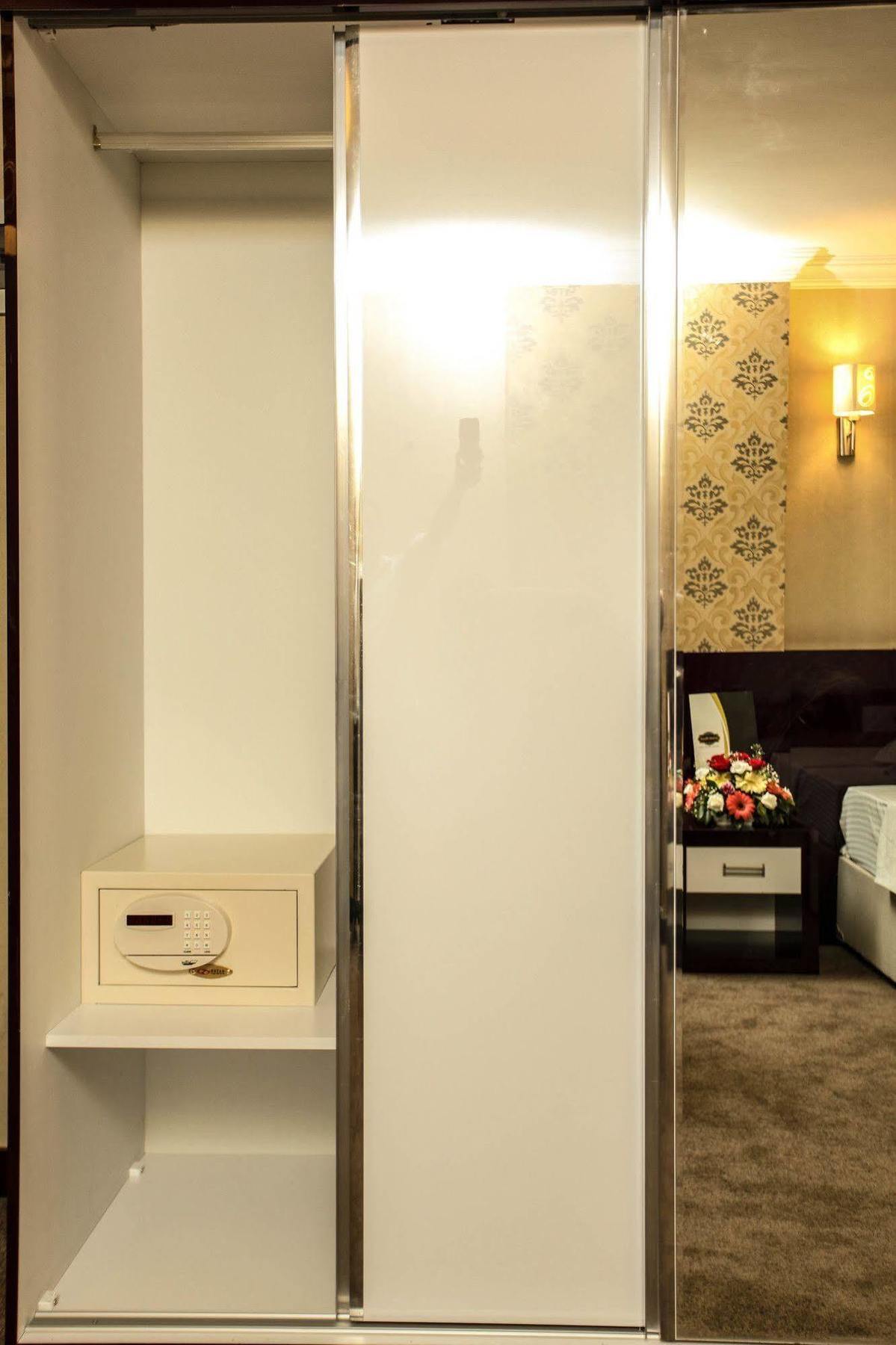 Grand Akcali Otel อิสเกนเดรุน ภายนอก รูปภาพ