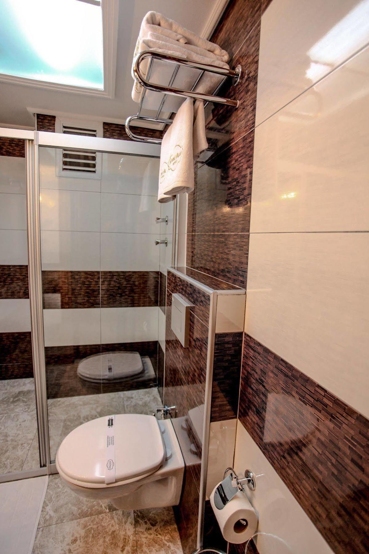 Grand Akcali Otel อิสเกนเดรุน ภายนอก รูปภาพ