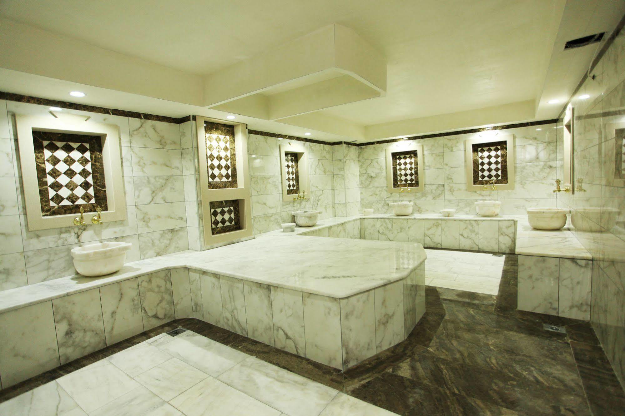 Grand Akcali Otel อิสเกนเดรุน ภายนอก รูปภาพ