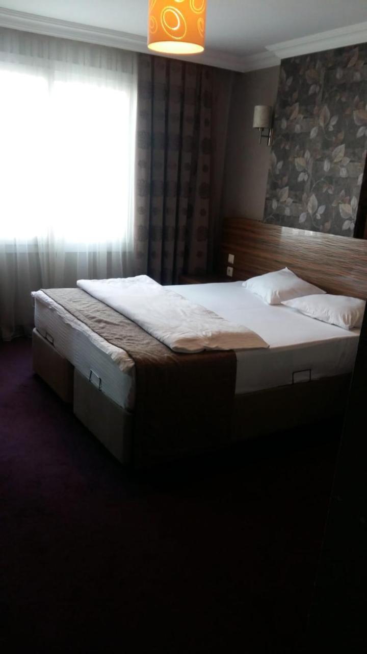 Grand Akcali Otel อิสเกนเดรุน ภายนอก รูปภาพ
